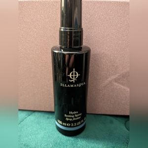 Hydra setting spray